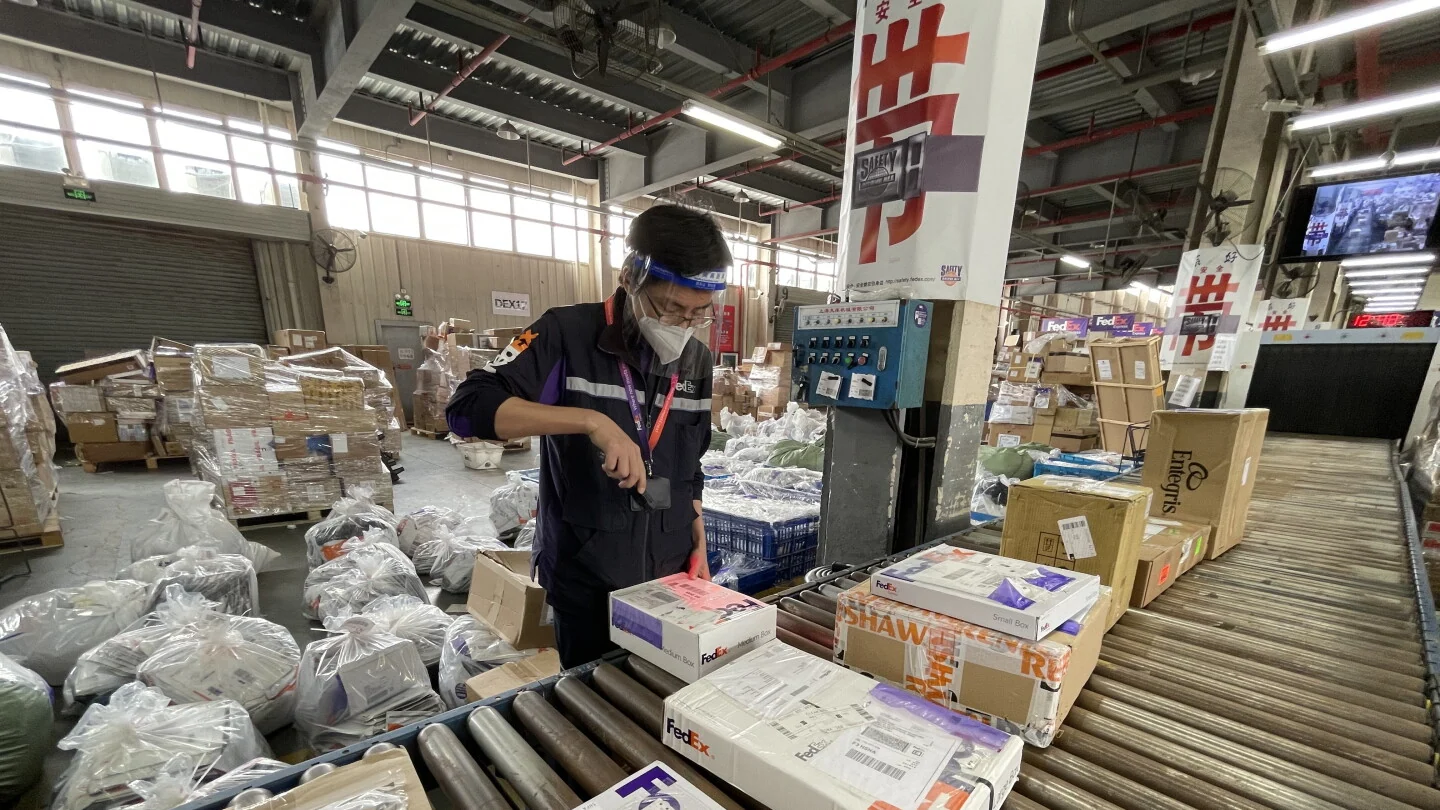 联邦快递正式列入上海市复工复产重点外贸企业“白名单”